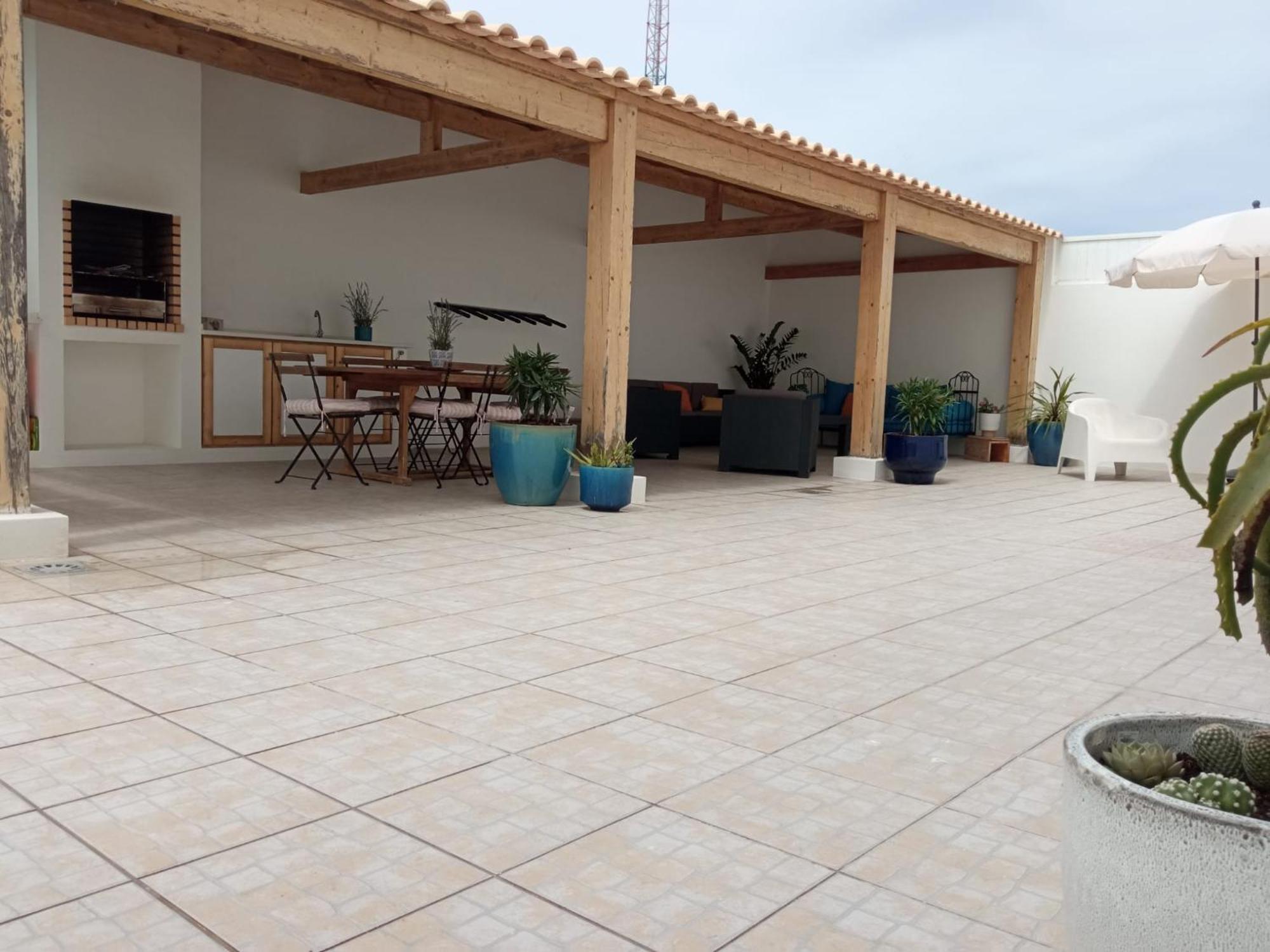 White Guest House Peniche Exterior foto